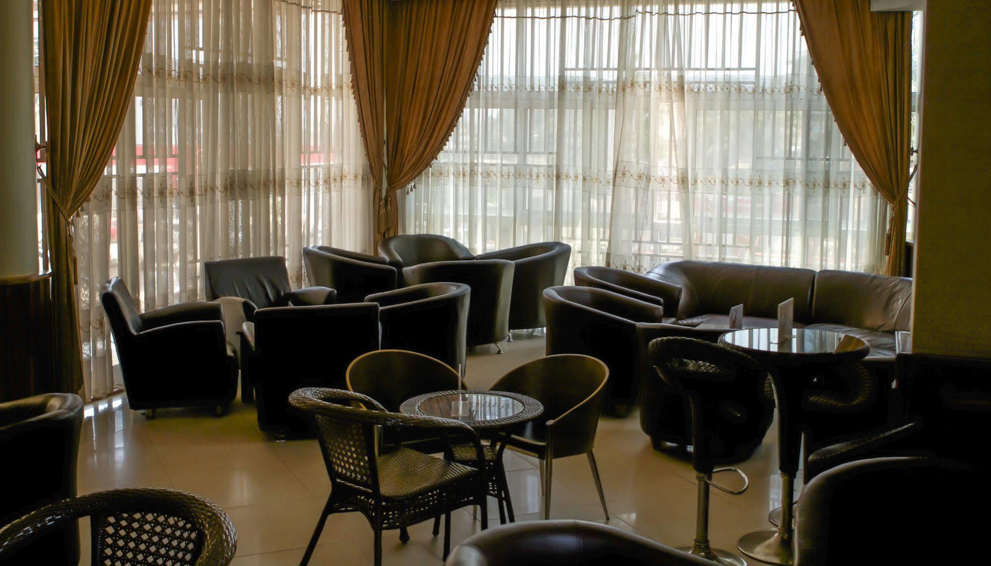 Hotel Sojovalo Kampala Exterior photo